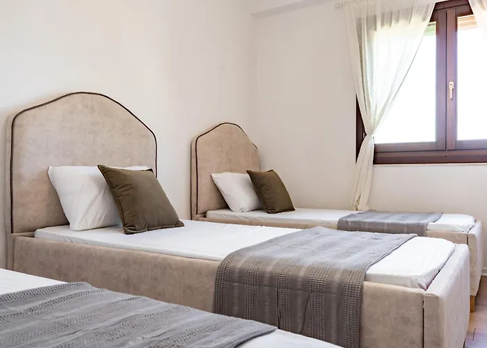 Appartamento Emma 2br, 2 Bath & Balcony Tirana