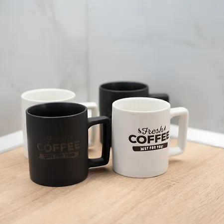 Emma 2br, 2 Bath & Balcony Appartement