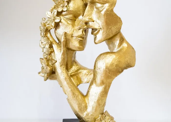 Emma 2br, 2 Bath & Balcony דירה *